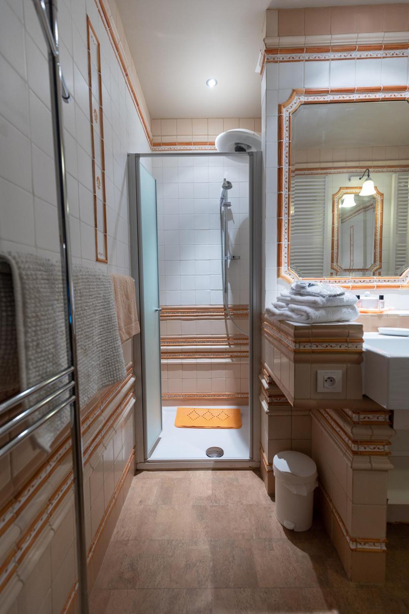 Vakantie Huizen De Heerlijkheid Satenbergh Villa Heers Ngoại thất bức ảnh