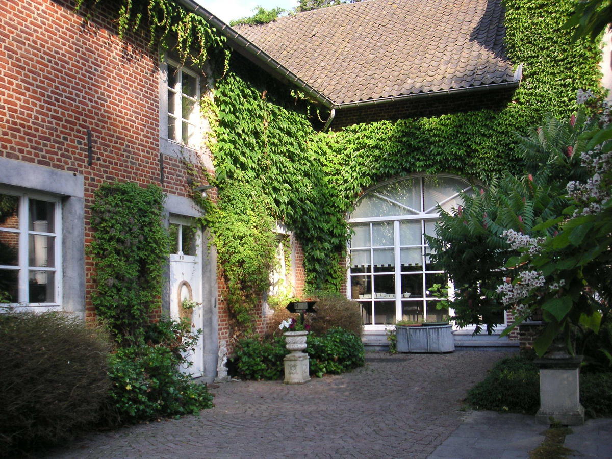 Vakantie Huizen De Heerlijkheid Satenbergh Villa Heers Ngoại thất bức ảnh