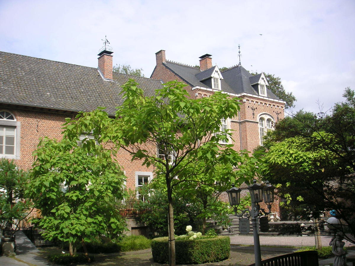 Vakantie Huizen De Heerlijkheid Satenbergh Villa Heers Ngoại thất bức ảnh